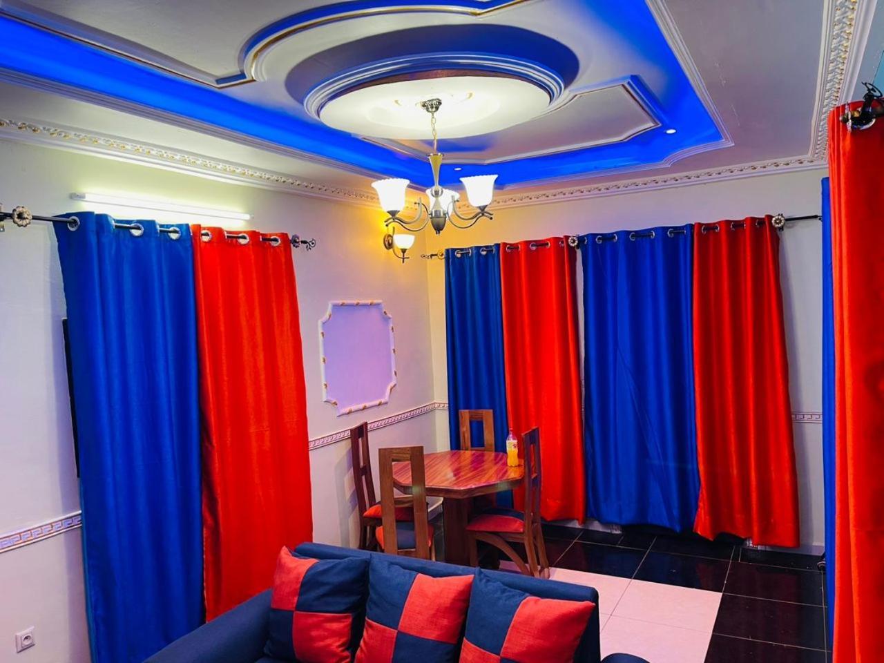 Charmante Maison Cozy Et Conviviale Bafoussam Bagian luar foto